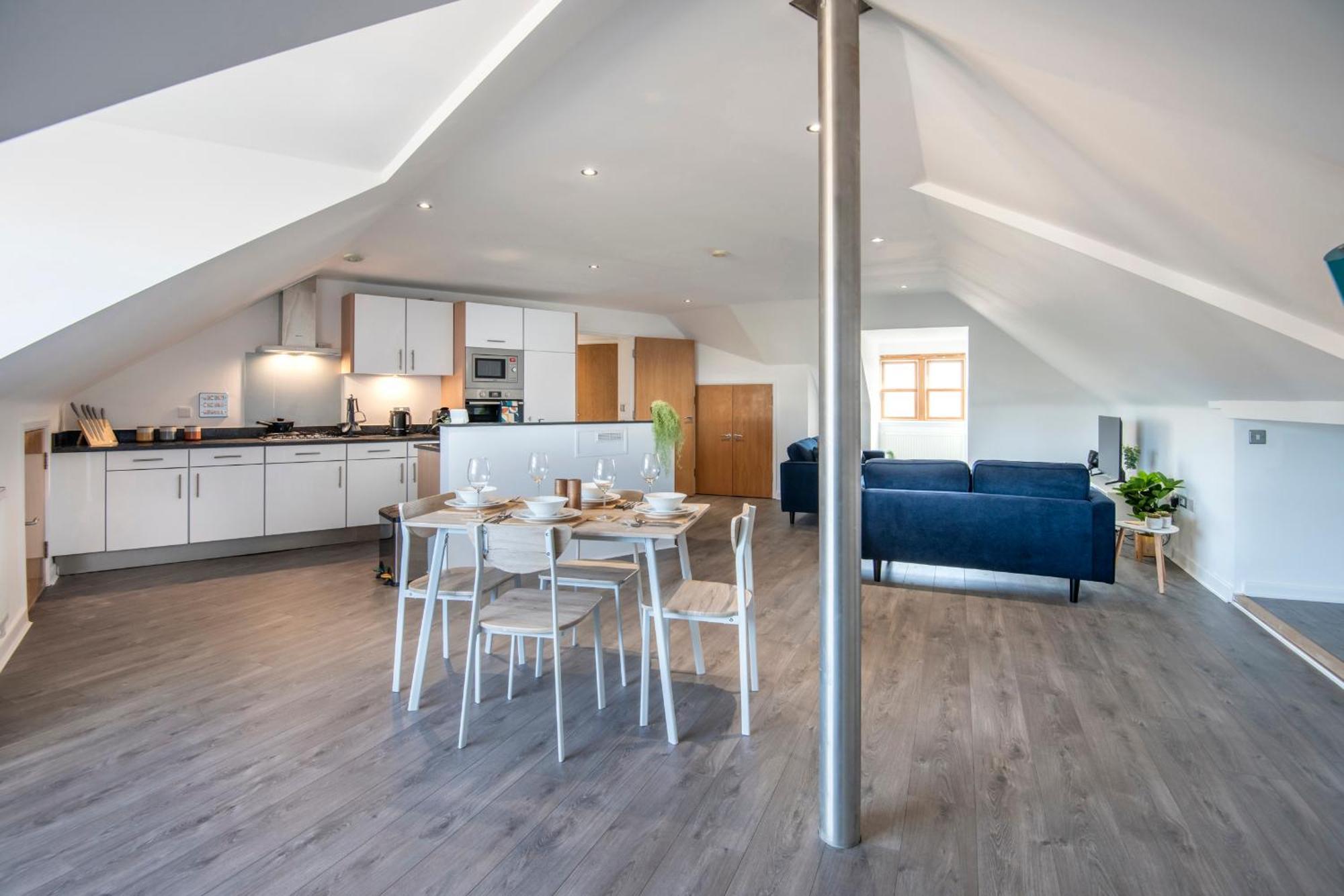 The Loft - Spacious Luxury 2 Bed 2 Bath With Free Secure Parking And Tube Close By London Ngoại thất bức ảnh